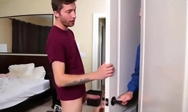 Teen creampie casting a sorpresa e orgasmo masturbazione in webcam Stone
