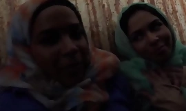 muslimska par och tyska arabiska första gången Impersonate Love tunnel Run!