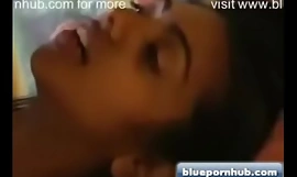 Quente indiana garota curtindo tubo filme bluepornhub xxx foda filme