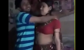 Desi bengálská manželka milovaná svým krásným vítězstvím se vyplatí pro webovou kameru (sexwap24 xxx je uchvácena videokazetou)