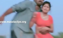 Kannada Pelakon Boobs dengan an kenaikan dari Belly button Molested Video