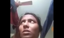 Desi slet vingeren haar liefde drill kwetsbare livecam