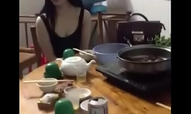 Cina gadis telanjang saat dia mabuk - VietMon porno