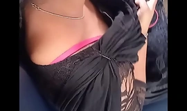 tamilština žhavá desi vysoká škola dívka prsa zlomený v autobusu