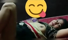 Desi indisk kone fucking hård i sengen tager spunk i fisse