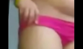 Sexet indisk vi stripping nøgen på kamera
