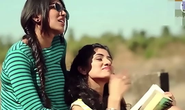 समलैंगिक भारतीय किशोर नाटक