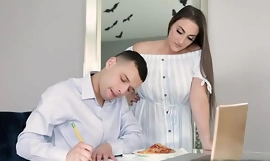 Mummy stepmom Melanie Hicks has more approximately care of put emphasize slacker of a stepson Johnny. That babe tempts him with an increment of let him fuck her first before carrying out his chores.