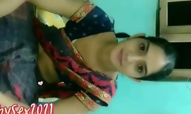 Schattigste tiener stiefzus had eerste pijnlijke anale seks met luid gekreun en Hindi praten