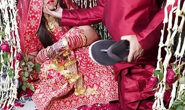 Indické svatební líbánky XXX v hindštině